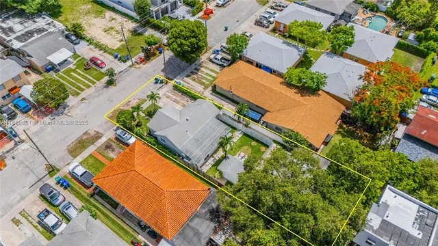 $995,000 | 2946 Southwest 26th Street, Miami, FL 33133