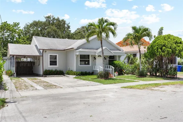 $995,000 | 2946 Southwest 26th Street, Miami, FL 33133