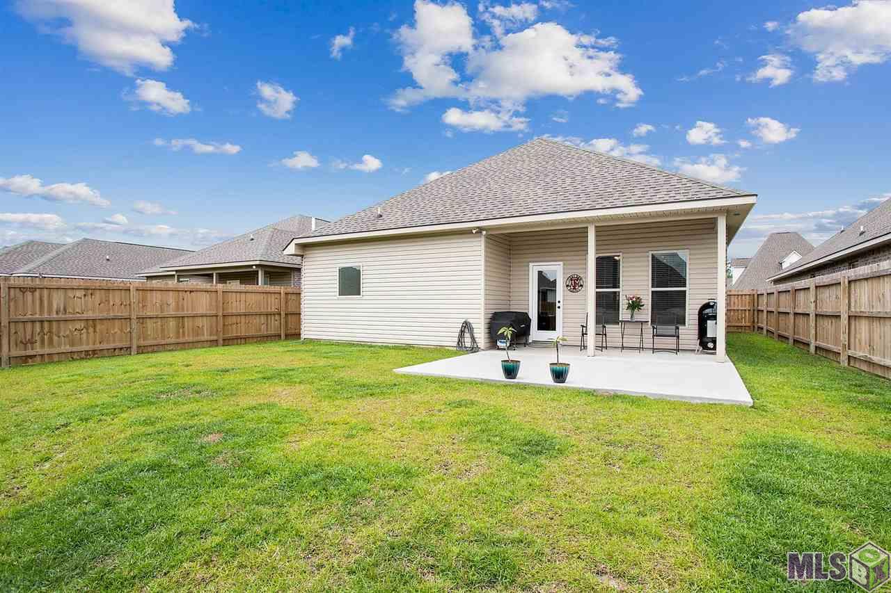 1225 Rustic Pine Drive Baton Rouge, LA 70820 - Photo 3 of 15 Gallery Image 3