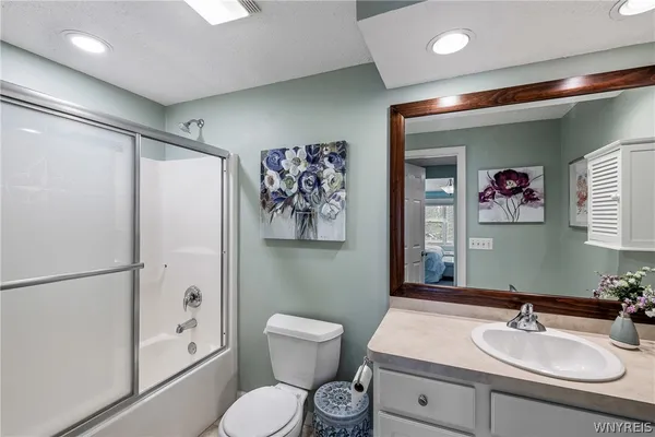 $369,000 | 5376 Village Station Circle, Clarence, NY 14221