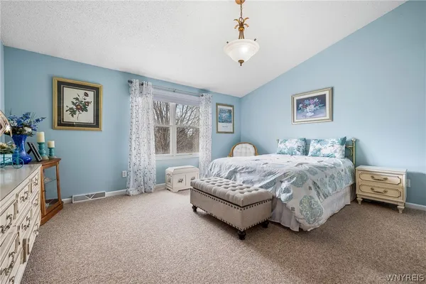 $369,000 | 5376 Village Station Circle, Clarence, NY 14221