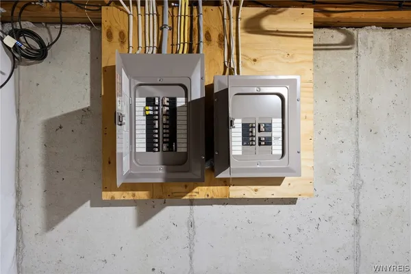 $369,000 | 5376 Village Station Circle, Clarence, NY 14221