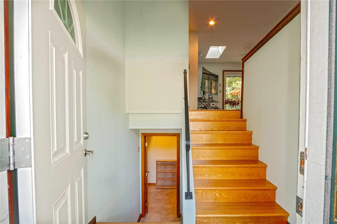 21 Robin Way Westerly, RI 02891 - Photo 25 of 33
