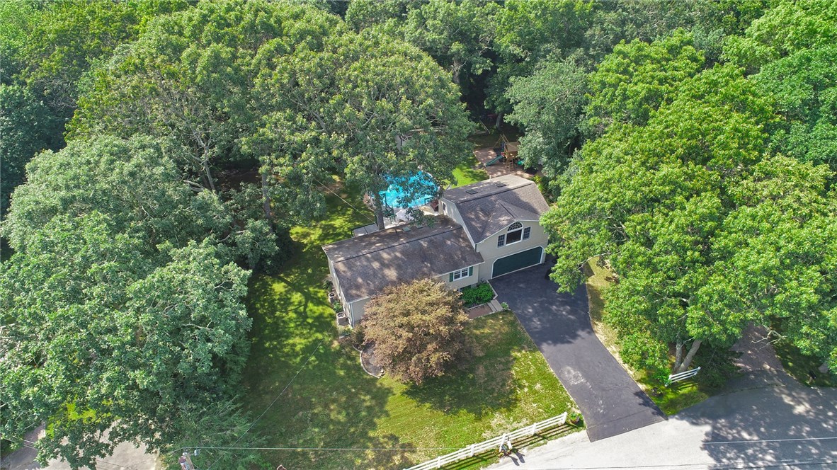 21 Robin Way Westerly, RI 02891 - Photo 33 of 33