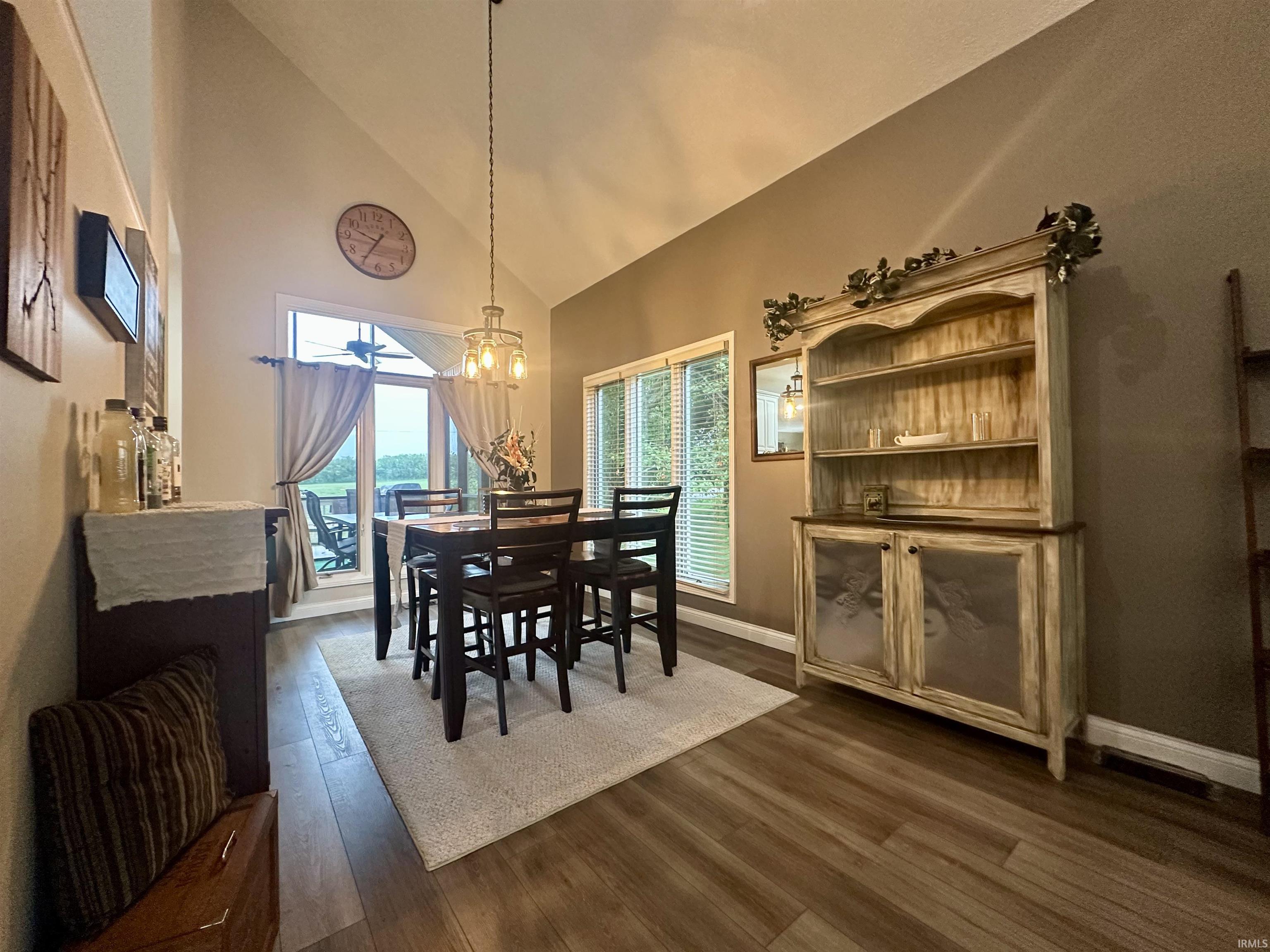 9103 Front 9 Drive Bloomington, IN 47401 - Photo 12 of 32