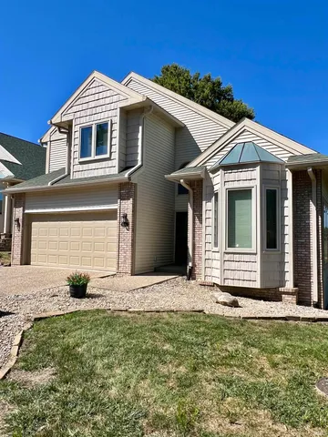 $435,000 | 9103 Front 9 Drive, Bloomington, IN 47401