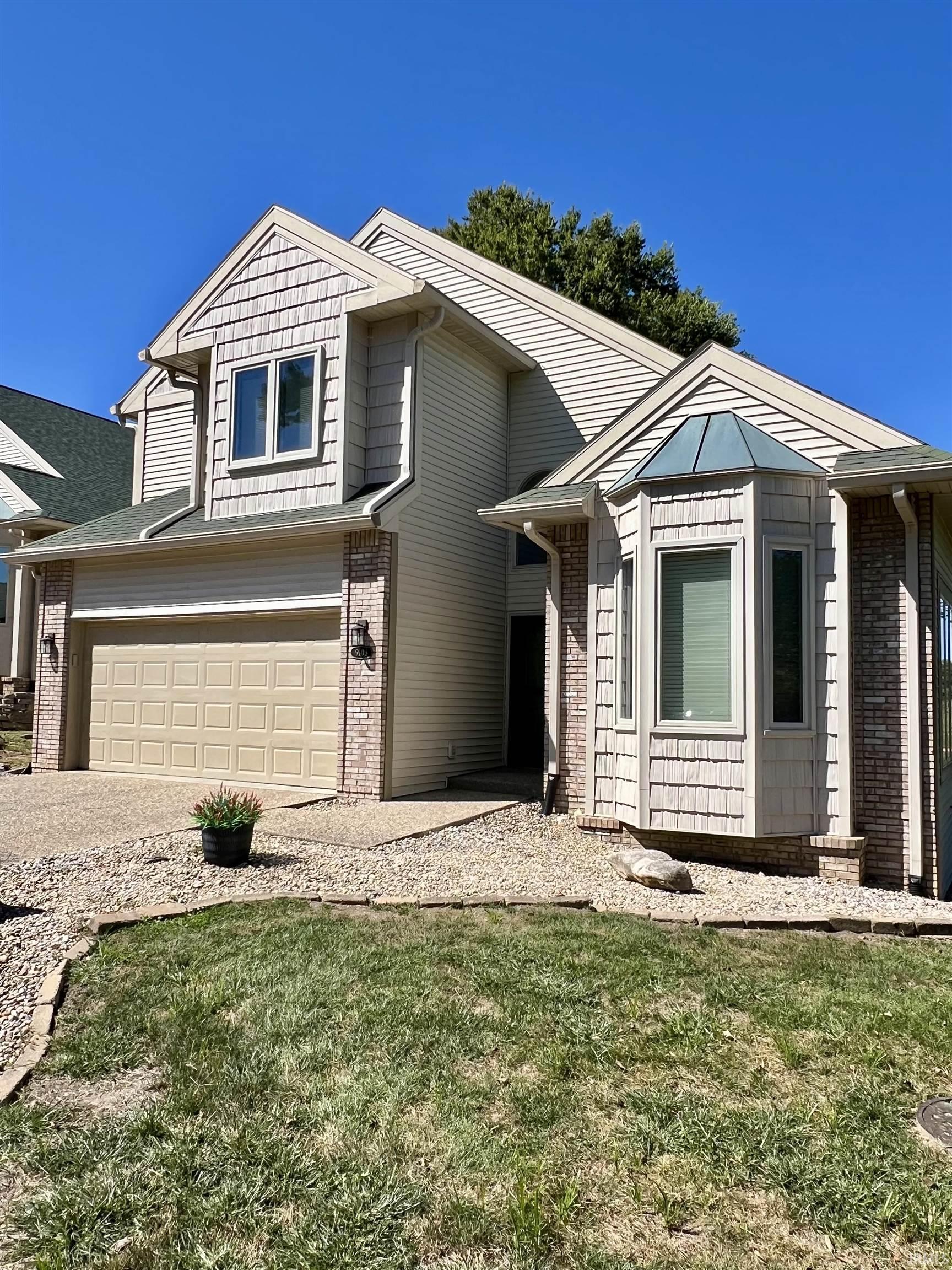 9103 Front 9 Drive Bloomington, IN 47401 - Photo 2 of 32