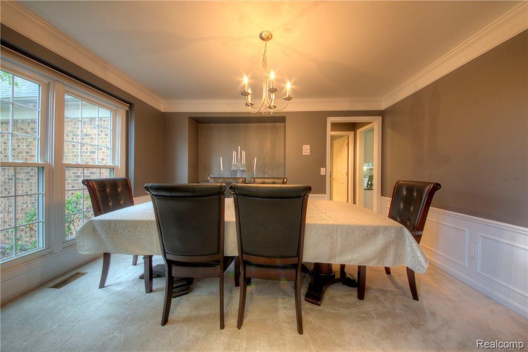 46401 Mornington Road Canton, MI 48188 - Photo 12 of 56 12 Dining Room.jpg