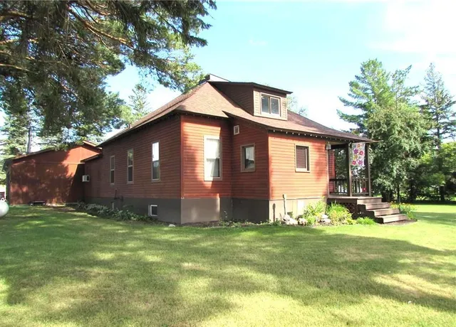 $168,000 | 425 North State Street, McIntosh, MN 56556