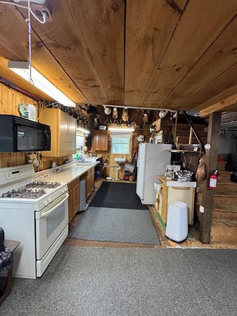 186 South South Arm Road Andover, ME 04216 - Photo 8 of 22 Kitchen 2