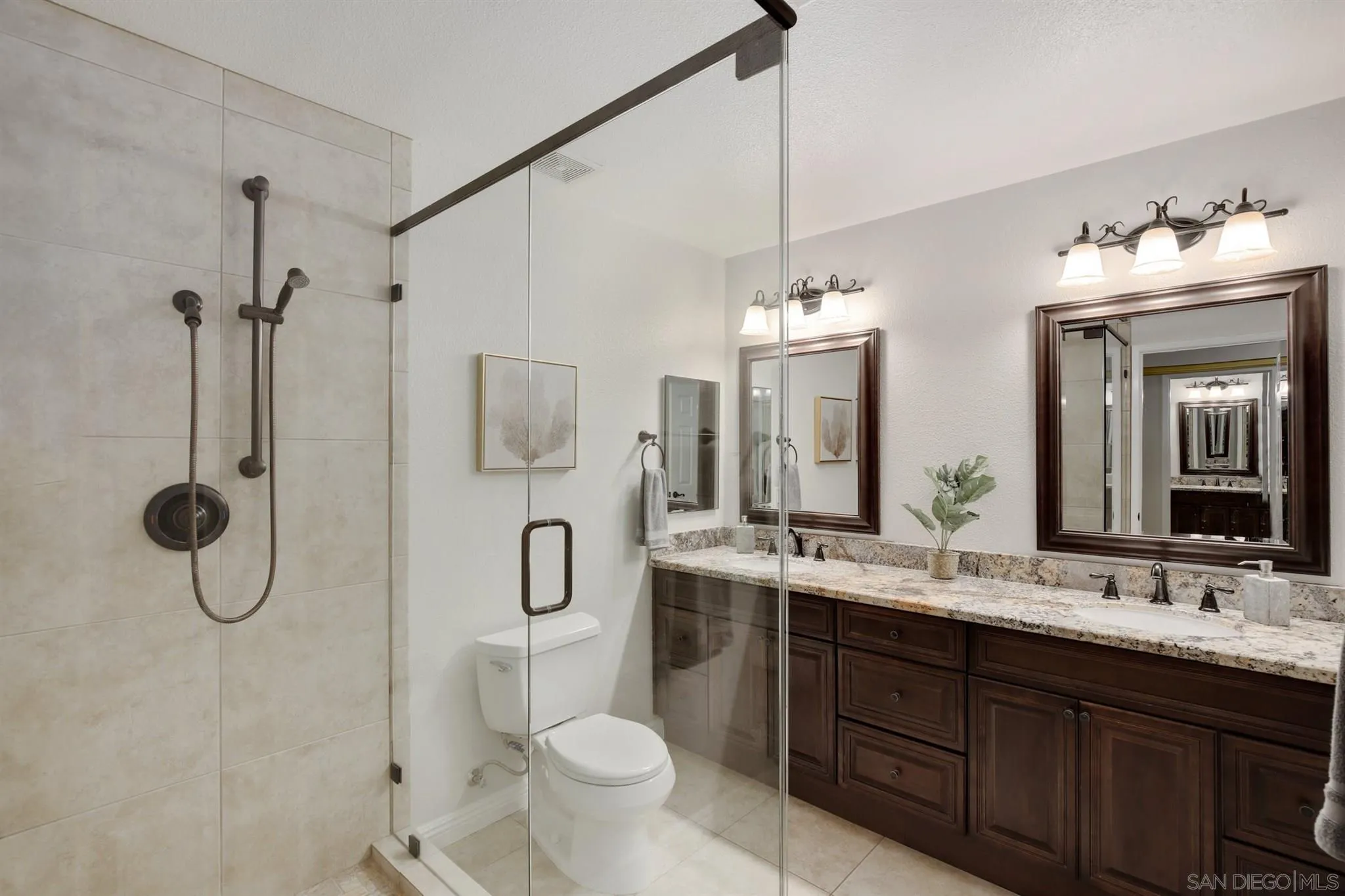 4337 Dowitcher Way Oceanside, CA 92057 - Photo 17 of 30 Gallery Image 17