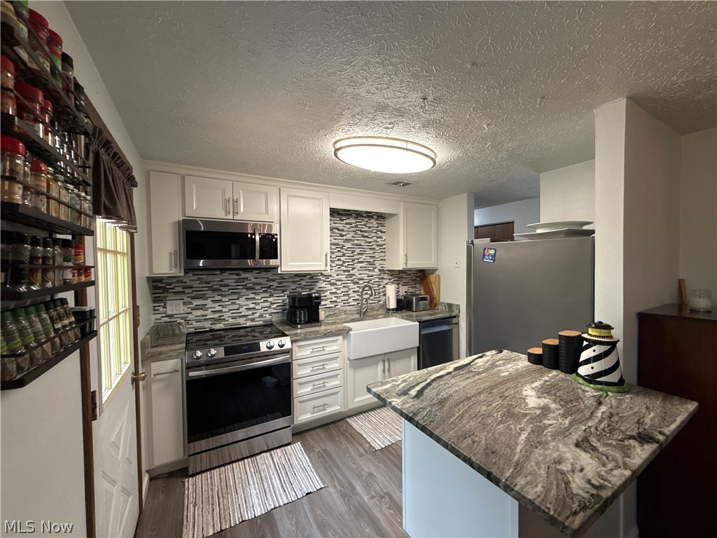 191 Ridgeland Drive Toronto, OH 43964 - Photo 4 of 21