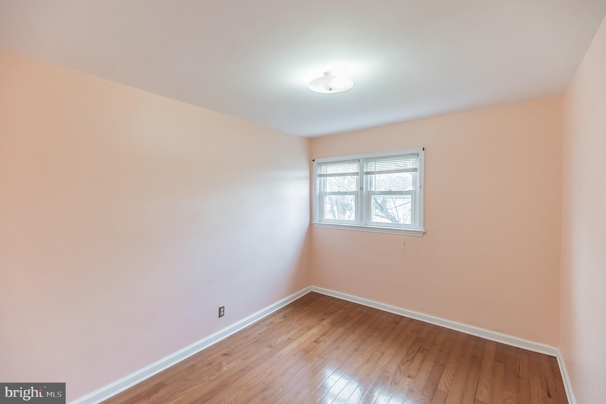 1841 Edmund Road Abington, PA 19001 - Photo 17 of 26 Bedroom 2