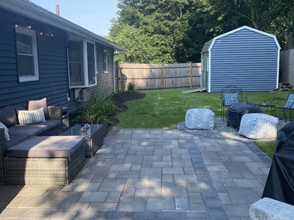 24 Reed Road Peabody, MA 01960 - Photo 6 of 10 Gallery Image 6