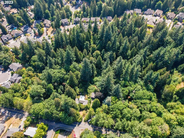 $699,900 | 2440 Southeast Regner Road, Gresham, OR 97080