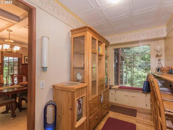 $699,900 | 2440 Southeast Regner Road, Gresham, OR 97080