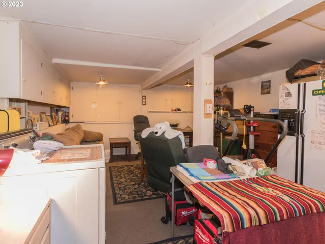 $750,000 | 2440 Southeast Regner Road, Gresham, OR 97080