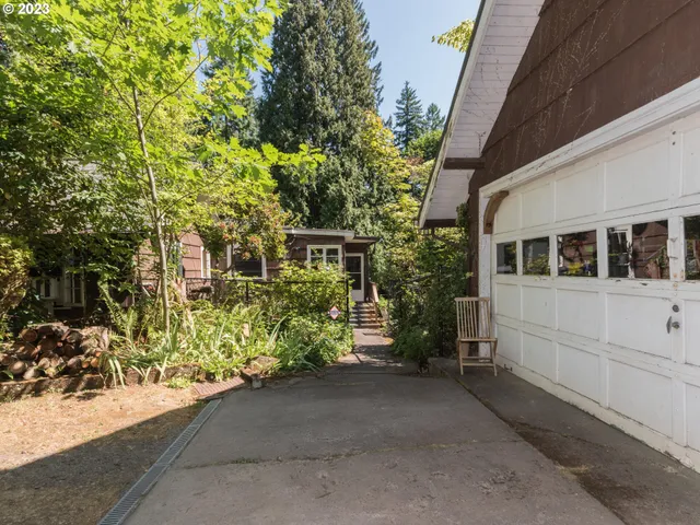 $750,000 | 2440 Southeast Regner Road, Gresham, OR 97080