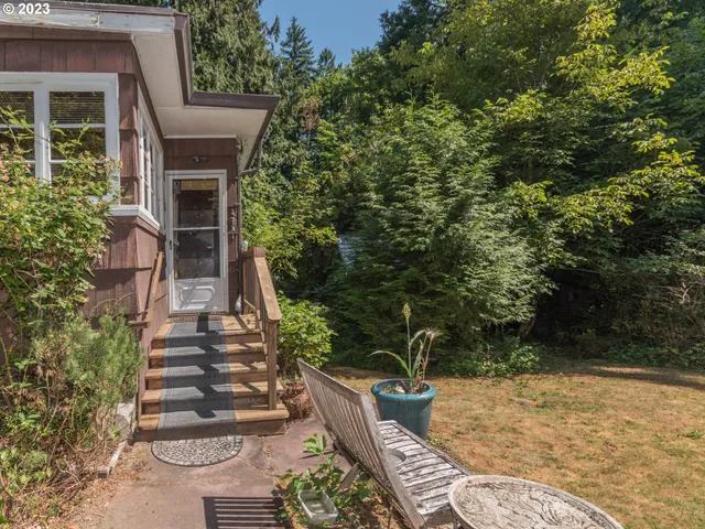 $750,000 | 2440 Southeast Regner Road, Gresham, OR 97080