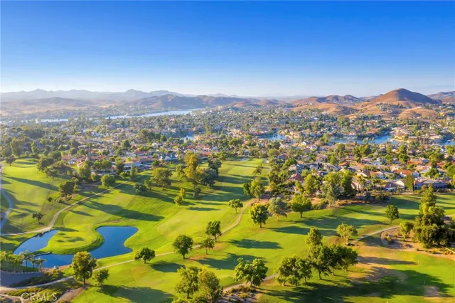 $1,499,000 | 30231 White Wake Drive, Canyon Lake, CA 92587