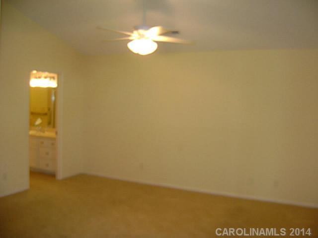 1752 Ridgeview Court Rock Hill, SC 29732 - Photo 4 of 13 Gallery Image 4