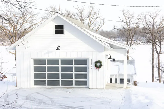 $895,000 | 15509 West Munson Lane, Detroit Lakes, MN 56501