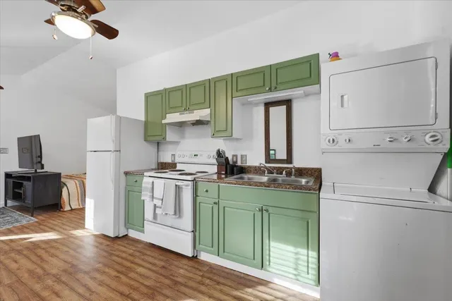 $179,385 | 831 Neighborhood Road, Wellford, SC 29385