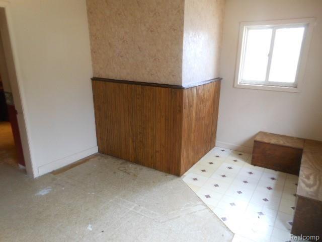 2226 Swarthout Road Pinckney, MI 48169 - Photo 6 of 35 DSCN7325.JPG