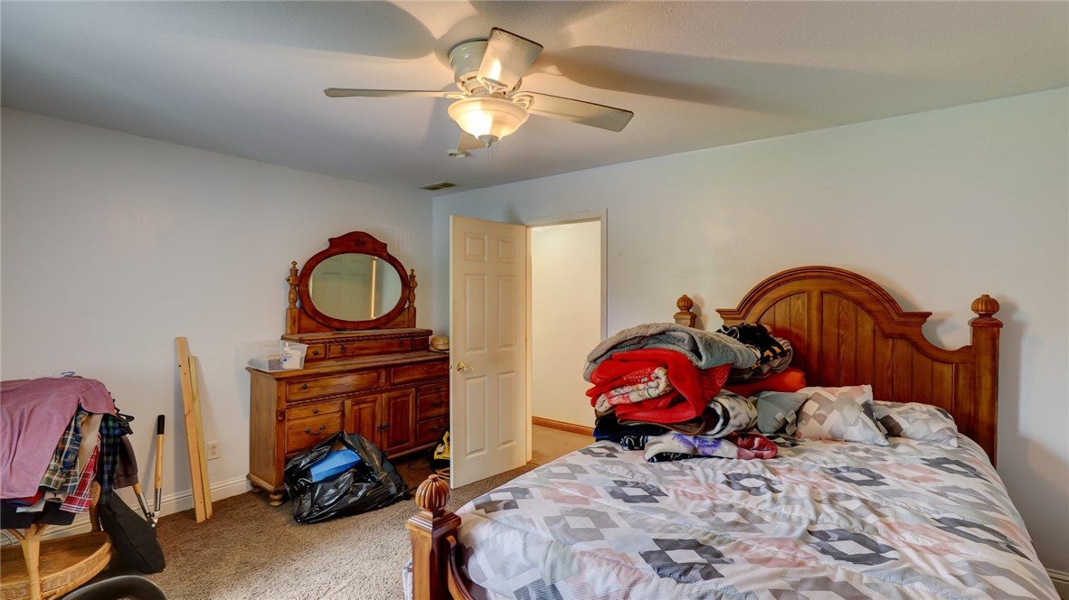 2266 Baker Lane Decatur, IL 62526 - Photo 27 of 48 Gallery Image 27