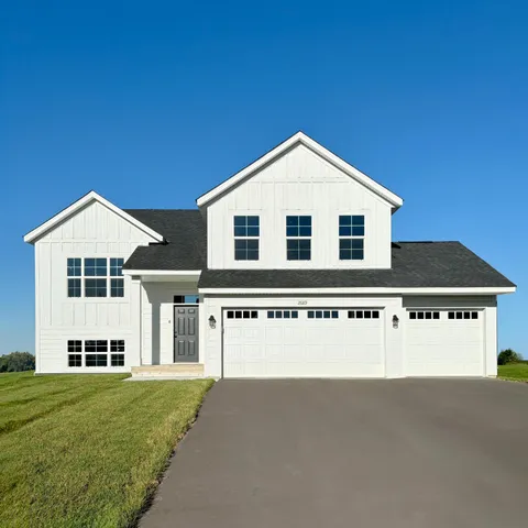 $419,900 | 808 Fox River Road, Somerset, WI 54025
