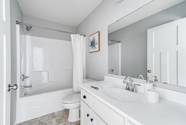 $419,900 | 808 Fox River Road, Somerset, WI 54025