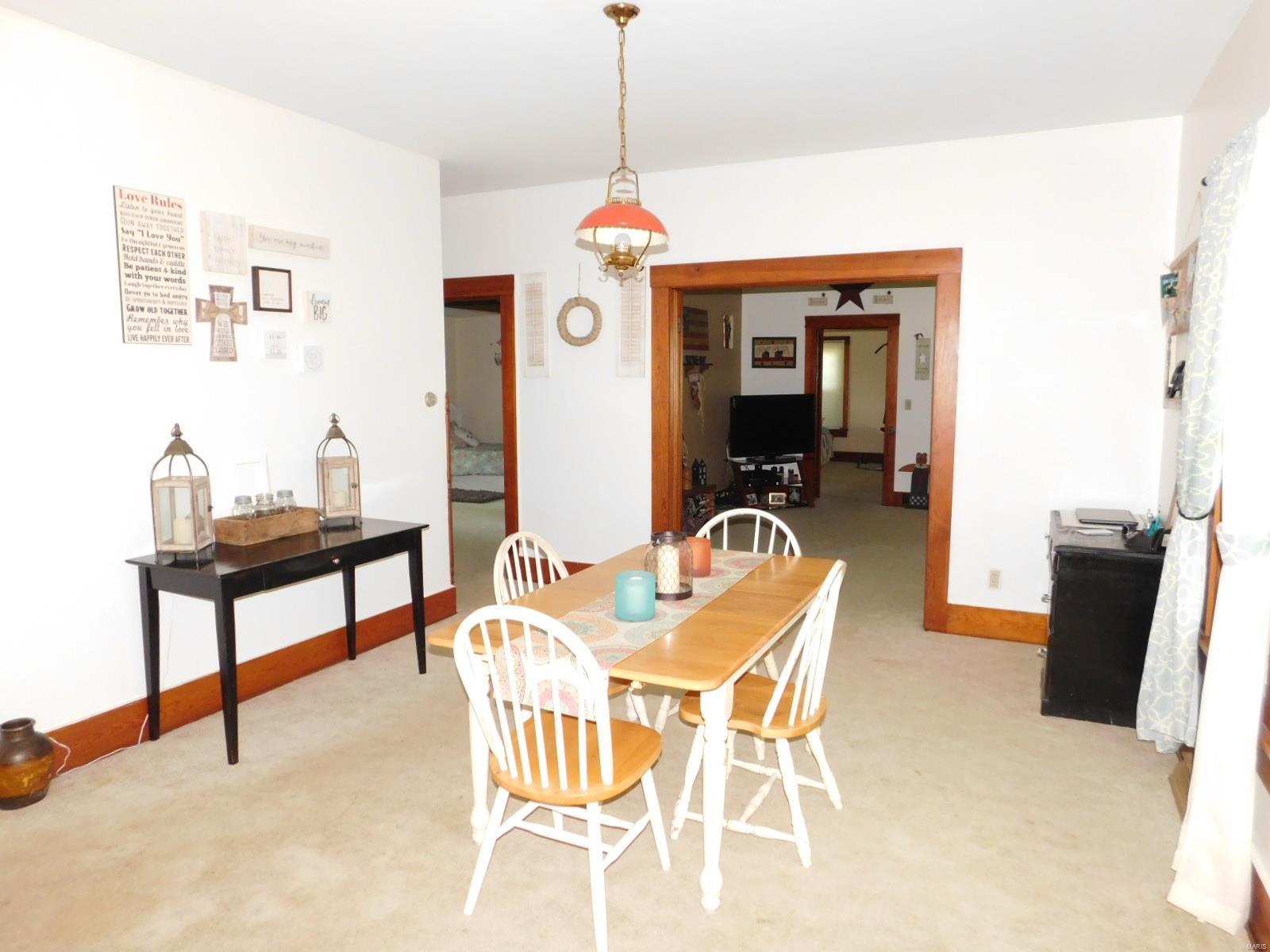 10120 Coffeen Road Hillsboro, IL 62049 - Photo 11 of 33 Gallery Image 11