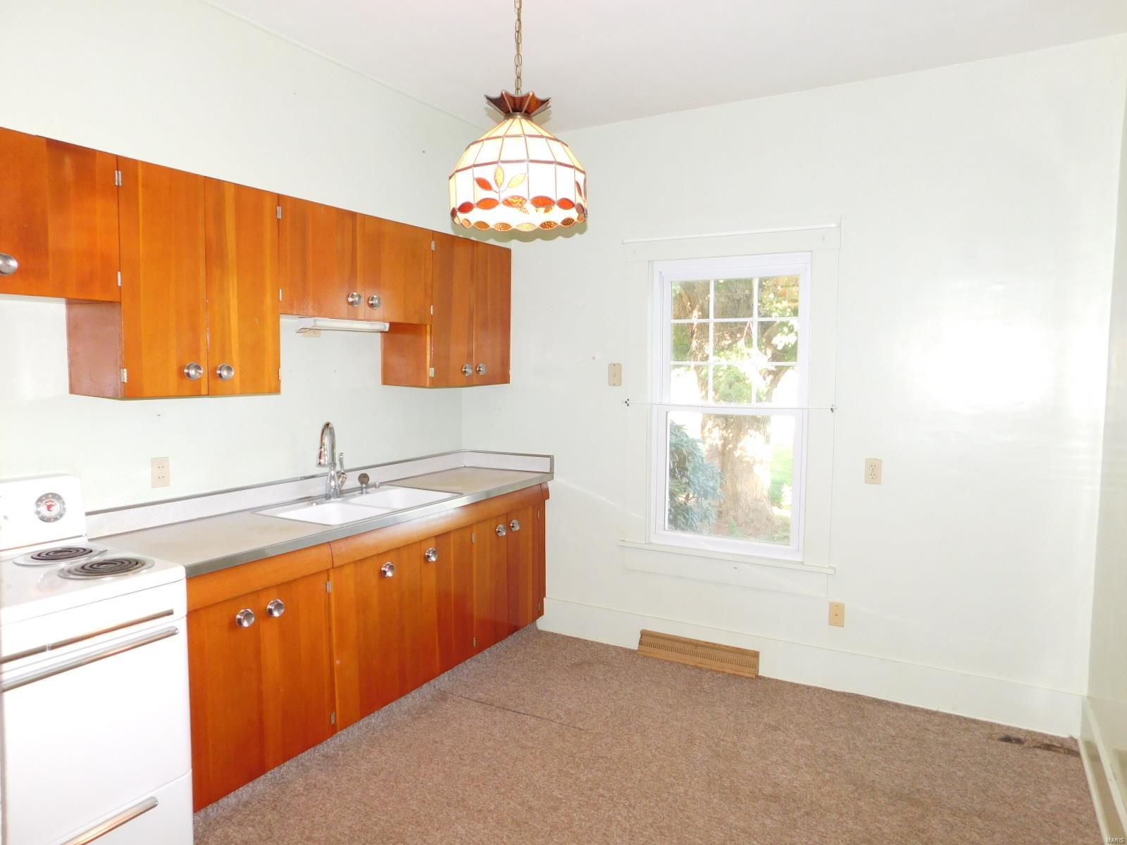 10120 Coffeen Road Hillsboro, IL 62049 - Photo 14 of 33 Gallery Image 14