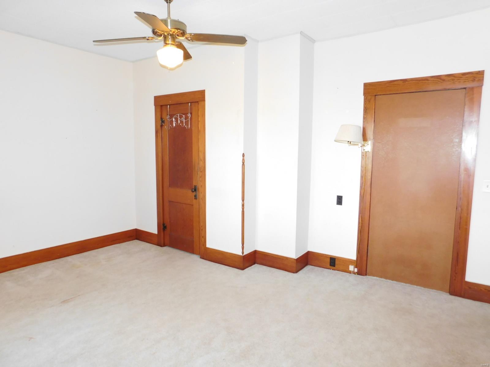 10120 Coffeen Road Hillsboro, IL 62049 - Photo 18 of 33 Gallery Image 18