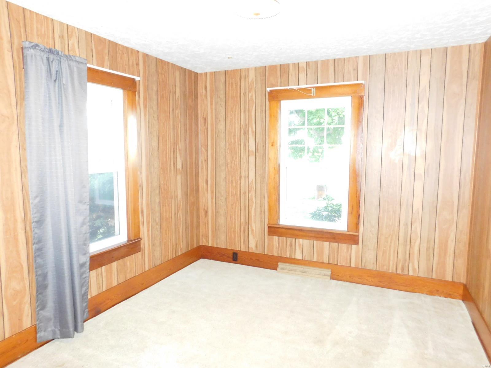 10120 Coffeen Road Hillsboro, IL 62049 - Photo 21 of 33 Gallery Image 21