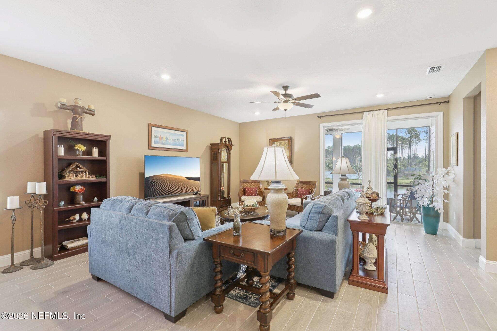 126 Round Robin Run St. Johns, FL 32259 - Photo 5 of 62 Living room