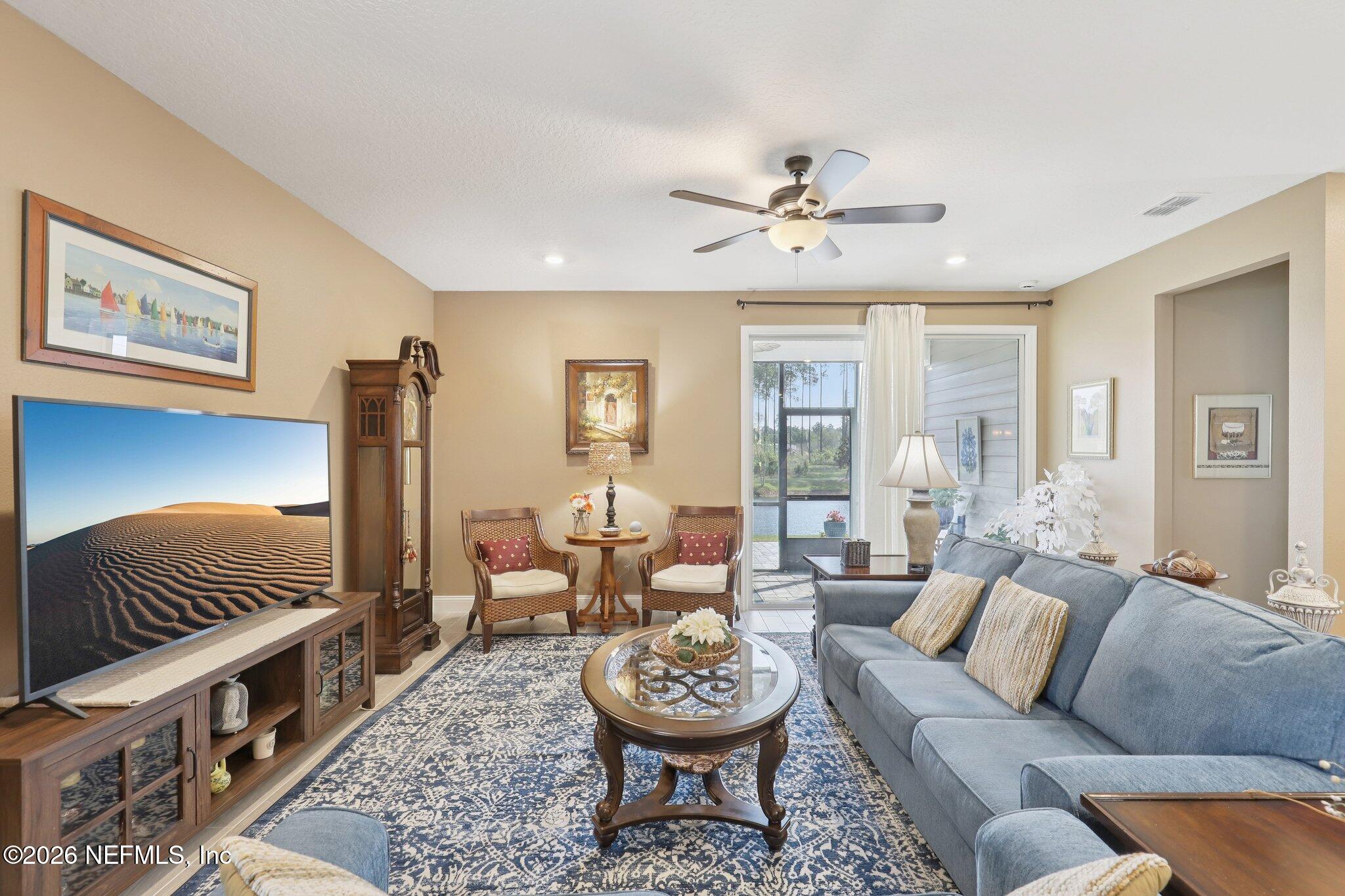 126 Round Robin Run St. Johns, FL 32259 - Photo 6 of 62 Living room
