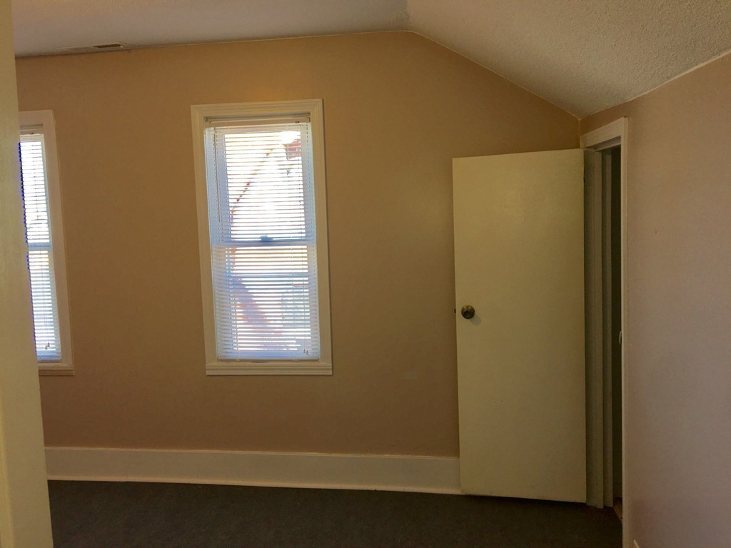 31 Emily Street Springfield, MA 01109 - Photo 13 of 20 Gallery Image 13