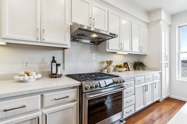 $1,499,000 | 1331 Wayne Way, San Mateo, CA 94403