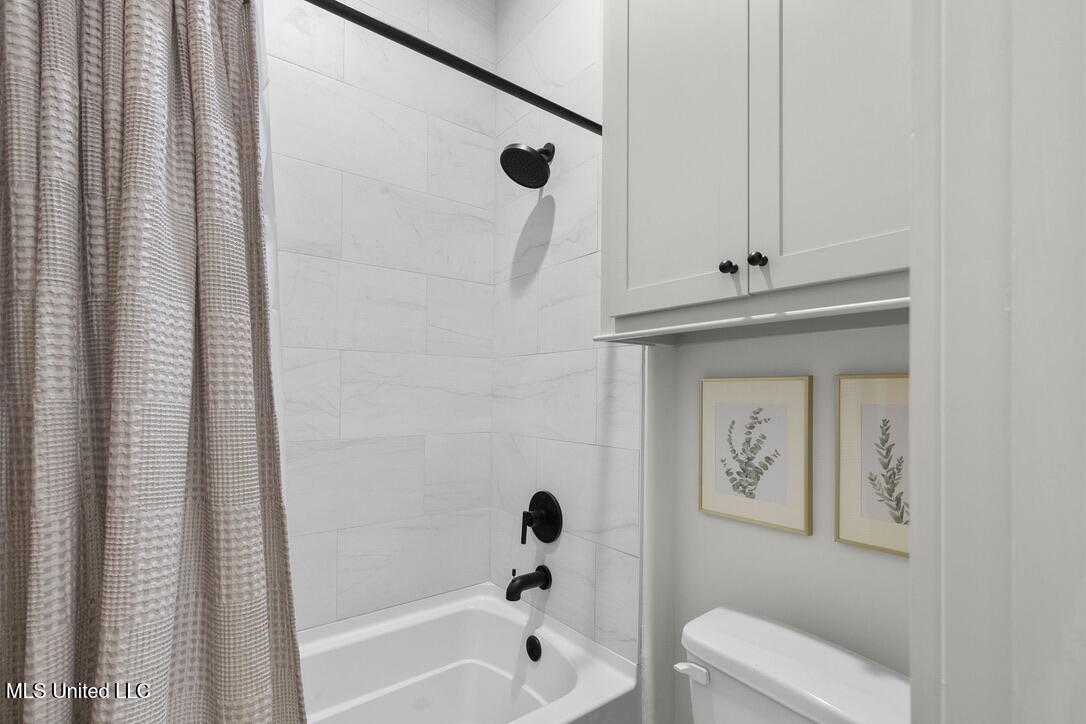 136 Trails End Flora Ms 39071 Flora, MS 39071 - Photo 28 of 55 3618A15A-DD07-4C3C-9363-633CEAB96E12_1_1