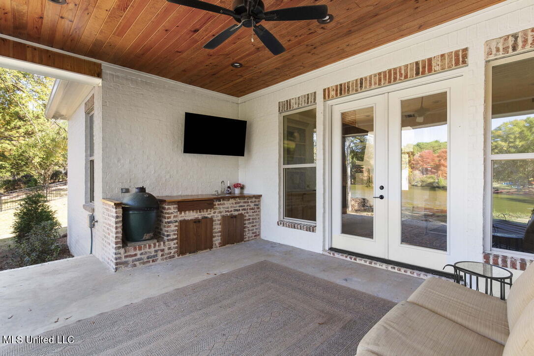 136 Trails End Flora Ms 39071 Flora, MS 39071 - Photo 41 of 55 C5E7AD72-4A61-4979-8E85-1CC473625F4A_1_1