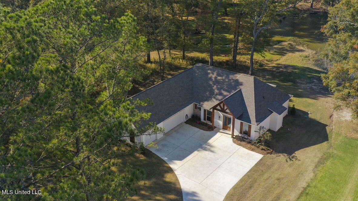 136 Trails End Flora Ms 39071 Flora, MS 39071 - Photo 52 of 55 17F88D1C-5B37-46C5-BB58-E962F9FEBEF9_1_1