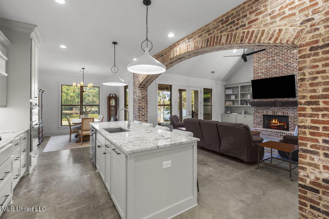 136 Trails End Flora Ms 39071 Flora, MS 39071 - Photo 6 of 55 077A1BA9-C3D1-4EDC-A9DD-C81FC885AEF9_1_1