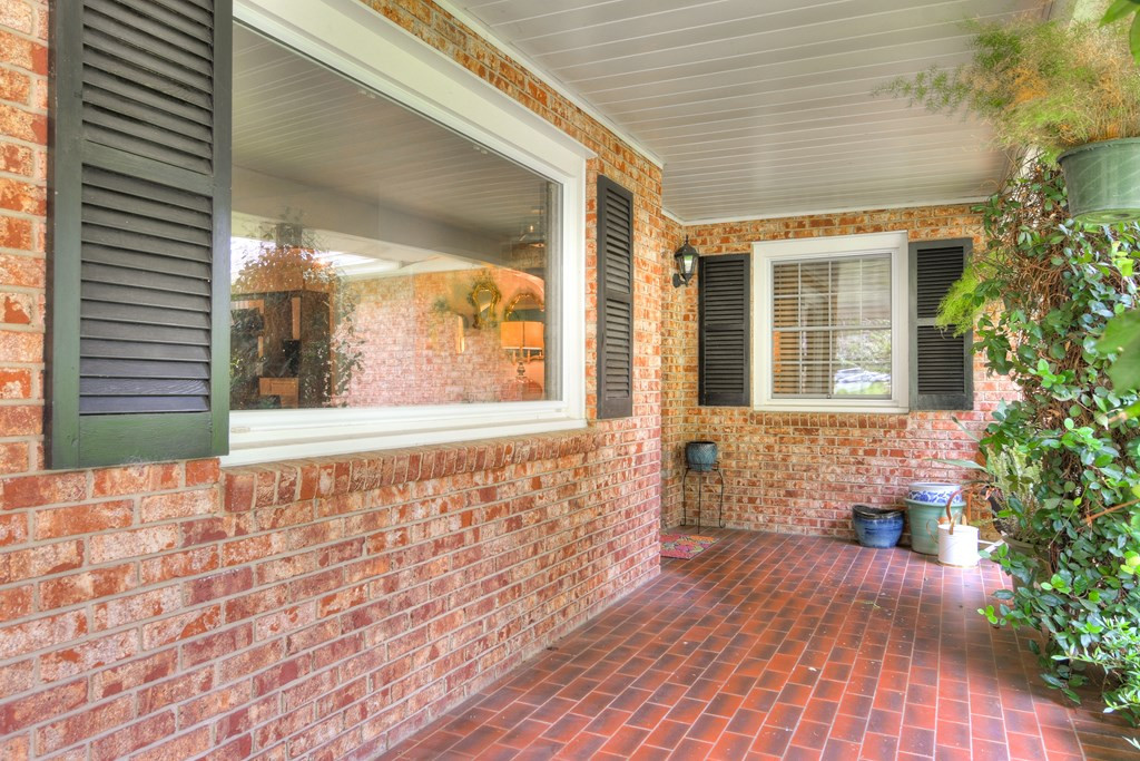 3129 Oxford Road Augusta, GA 30909 - Photo 4 of 34