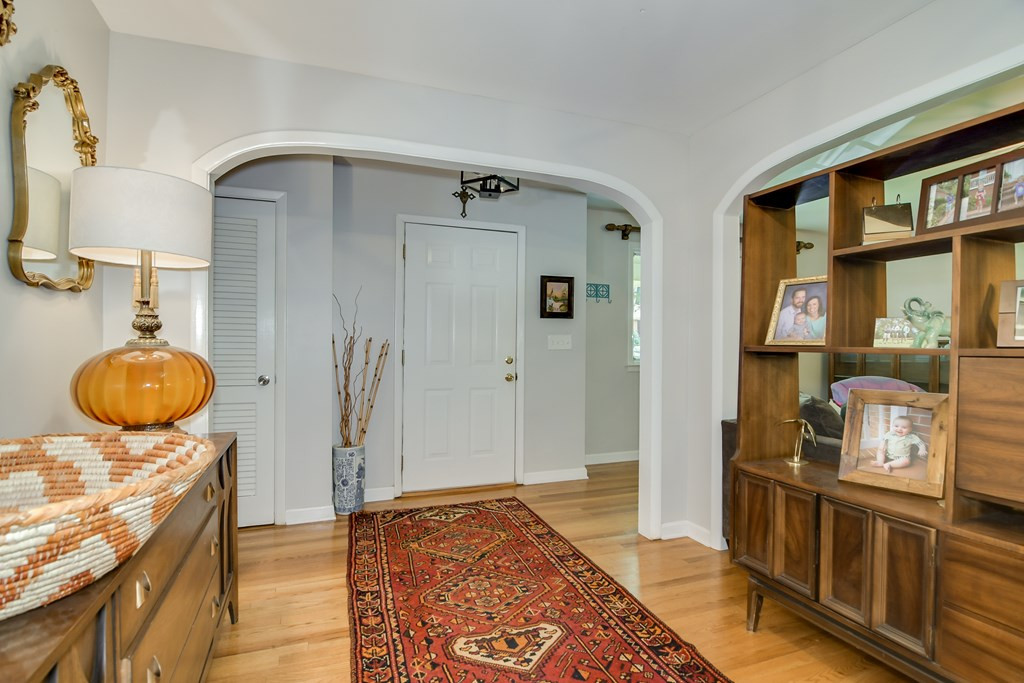 3129 Oxford Road Augusta, GA 30909 - Photo 5 of 34