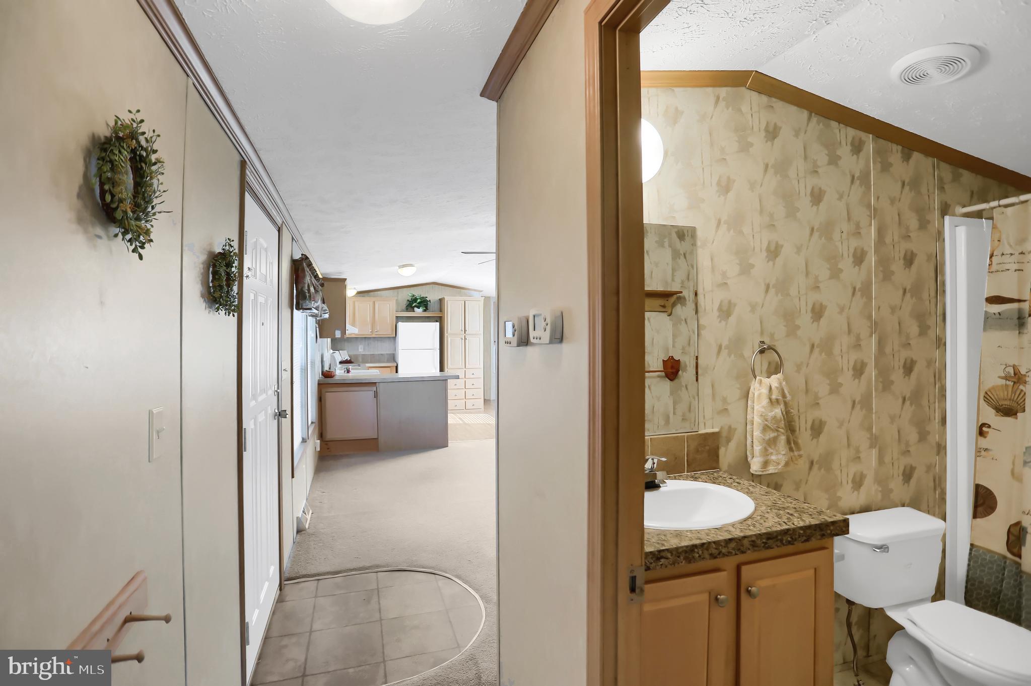 6427 Raccoon Valley Road Millerstown, PA 17062 - Photo 11 of 47 Gallery Image 11