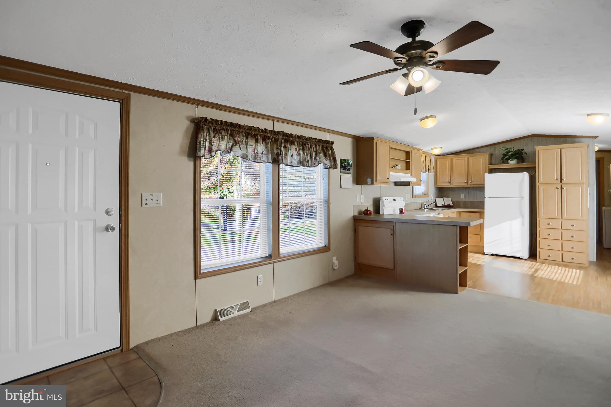 6427 Raccoon Valley Road Millerstown, PA 17062 - Photo 4 of 47 Gallery Image 4