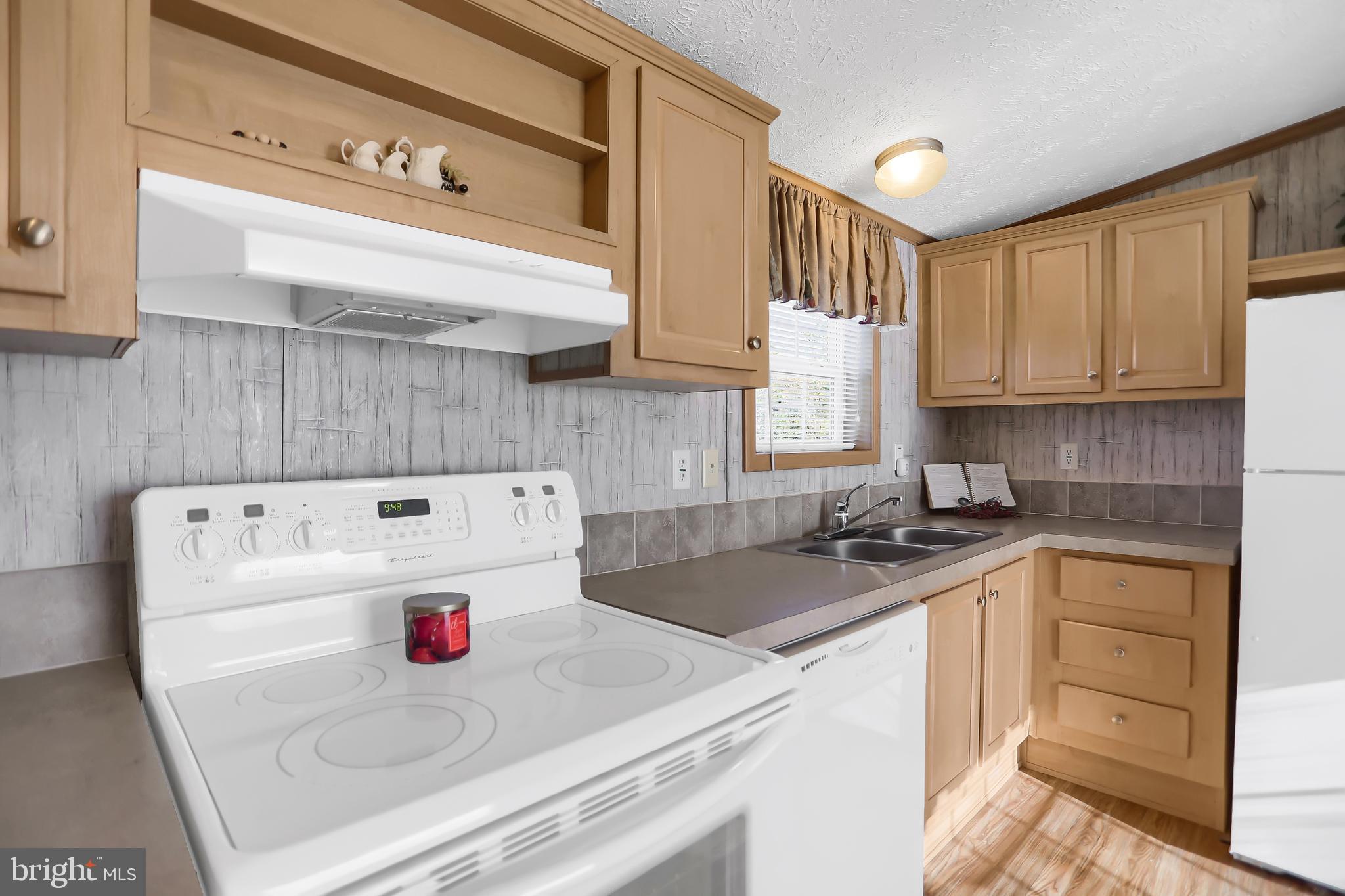 6427 Raccoon Valley Road Millerstown, PA 17062 - Photo 9 of 47 Gallery Image 9