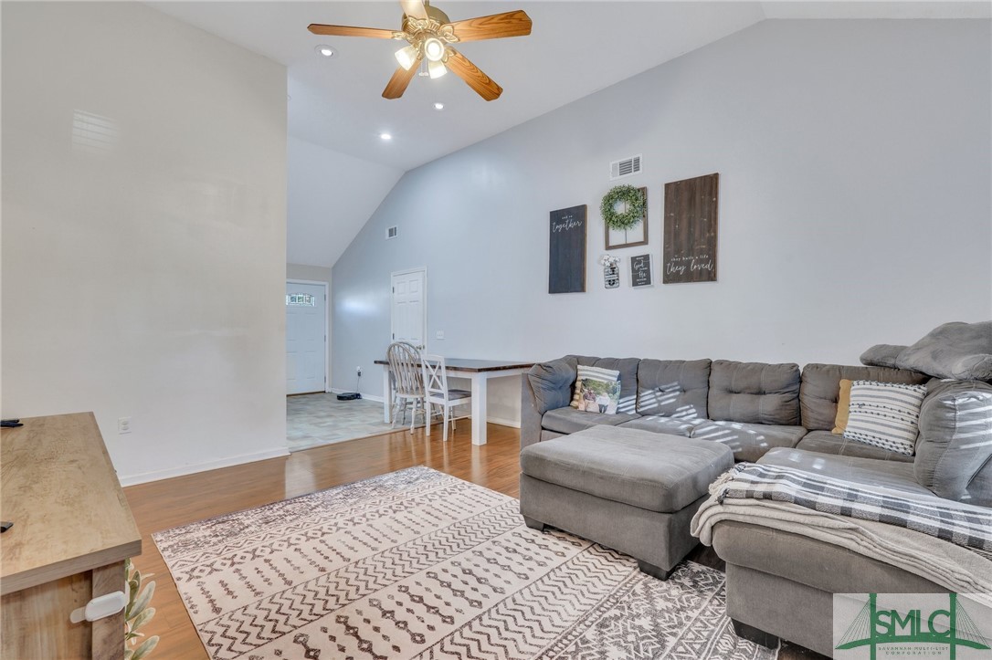 102 Mary Street Springfield, GA 31329 - Photo 4 of 26