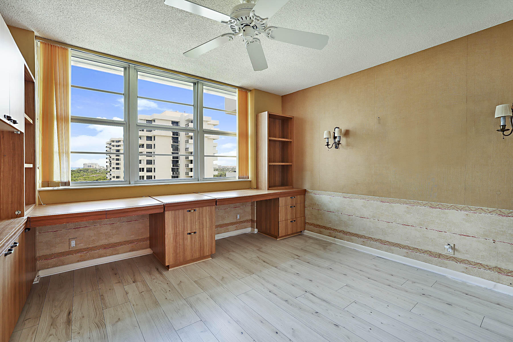 2121 North Ocean Boulevard, Unit 1201E Boca Raton, FL 33431 - Photo 28 of 62 Guest Bedroom